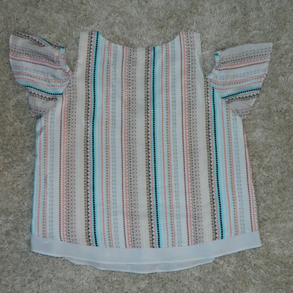 Top - Picture 2 of 2